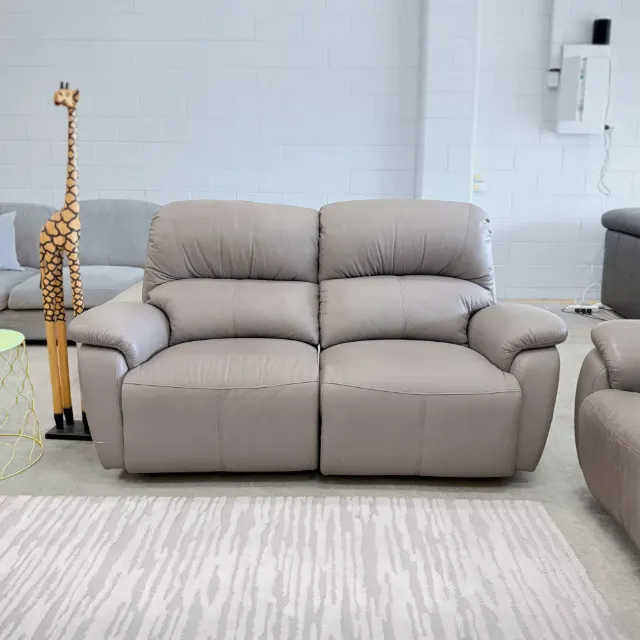 Taupe Leather Recliner 2+1+1 — photo 4