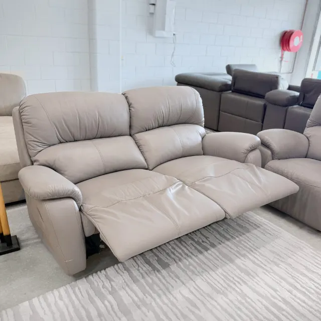 Taupe Leather Recliner 2+1+1 — photo 6