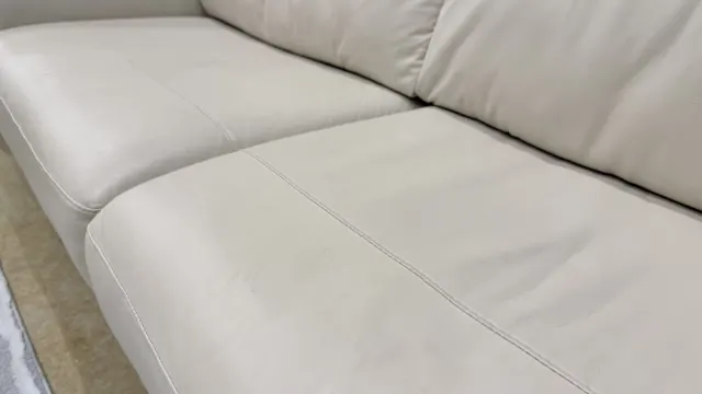 Comfortable 3 & 2 Seater GENUINE LEATHER Sofa Set — photo 7