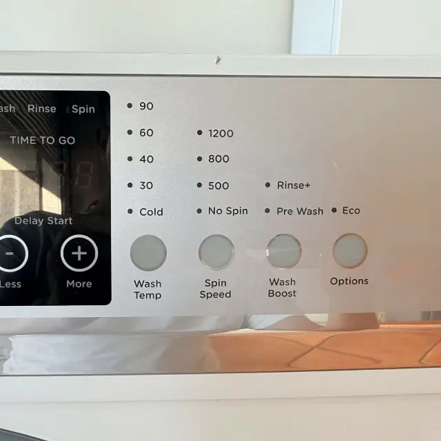 Wash temperature, spin speed and options buttons
