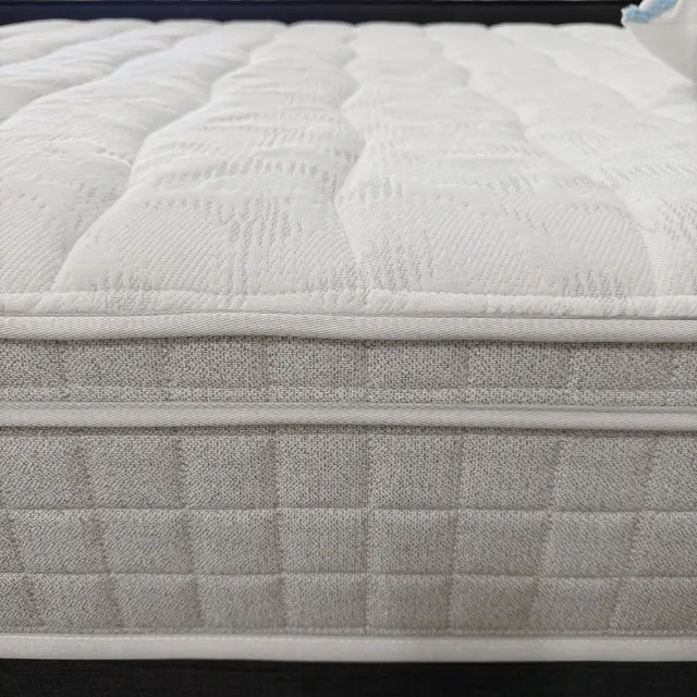 QUALITY Queen Ensemble - Base & Mattress — photo 13