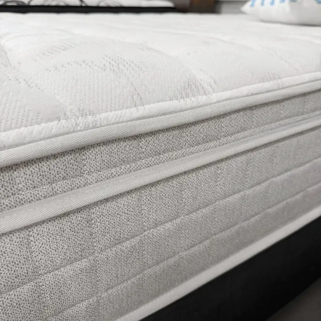 QUALITY Queen Ensemble - Base & Mattress — photo 12